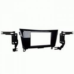 Metra 957622HG Nissan Rogue 2014-Up 2-DIN In-Dash Mounting Kit 1