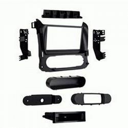 Metra 993015G Tahoe/Suburban/Yukon 2015-Up In-Dash Mounting Kit 1