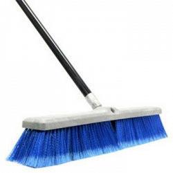 Help Mate HMPB 24 Push Broom 1